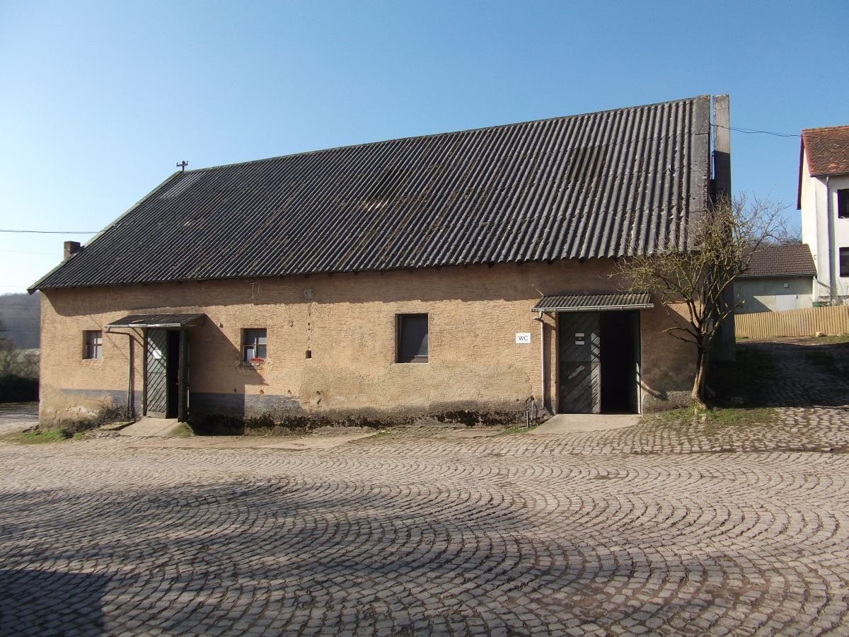 Rekonstruktion Mittelgebude - Mittelgebaeude