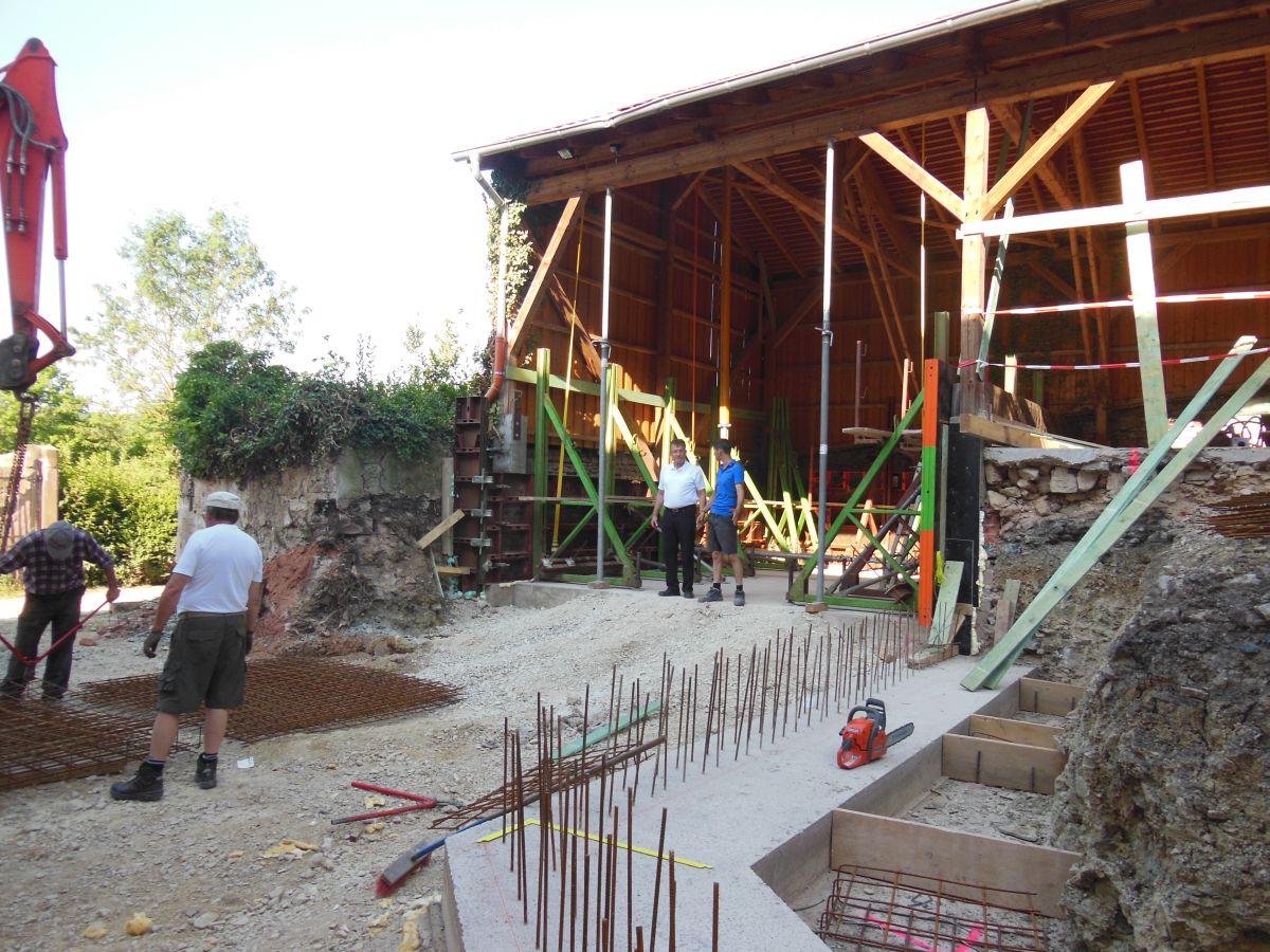 Rekonstruktion Mittelgebude - Innenhof