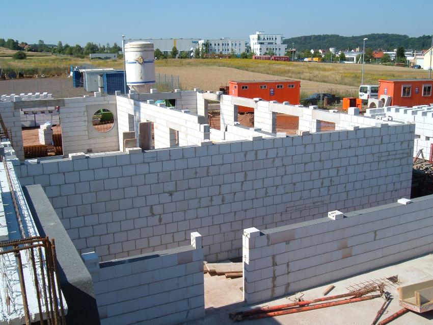 Lebenshilfe Blieskastel  Neubau Werkstatt fr Behinderte - Mauerwerk