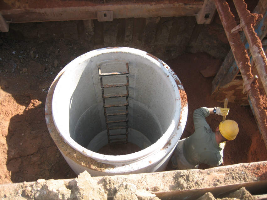 Hauptsammler Bliesmengen-Bolchen 2. Bauabschnitt Abwasseranlage Kleinblittersdorf - Verbau Schacht